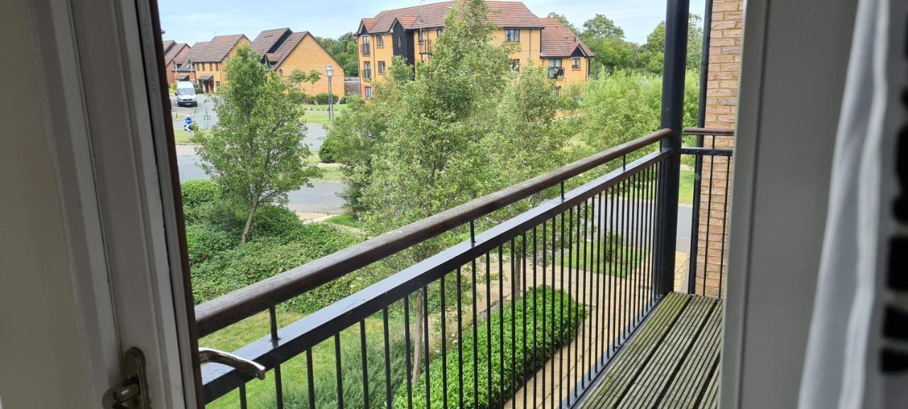 Exquisite Reserves Mk Appartamento Milton Keynes Esterno foto