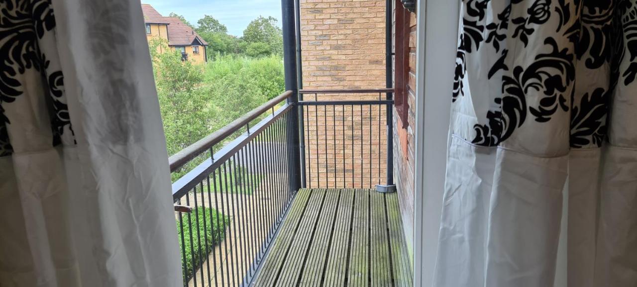 Exquisite Reserves Mk Appartamento Milton Keynes Esterno foto