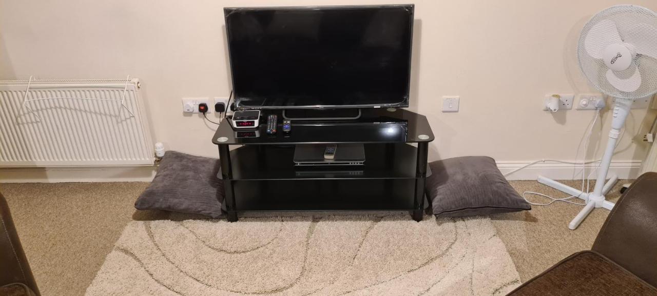 Exquisite Reserves Mk Appartamento Milton Keynes Esterno foto